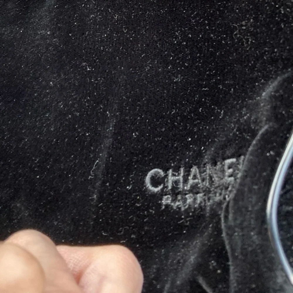 Chanel parfum cosmetic makeup case bag - Picture 2 of 10